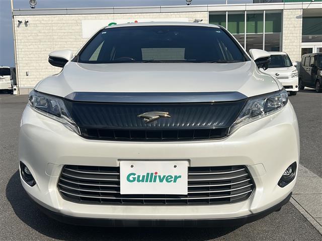 ハリアー 社外ナビ(フルセグTV/CD,DVD/BT)/バックカメラ/電動リアゲート/ドライブレコーダー/パワーシート/社外アルミホイール/ローダウン/オートライト/アイドリングストップ(3枚目)