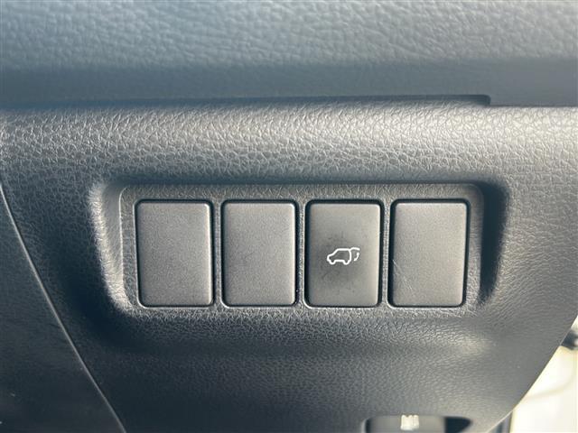 ハリアー 社外ナビ(フルセグTV/CD,DVD/BT)/バックカメラ/電動リアゲート/ドライブレコーダー/パワーシート/社外アルミホイール/ローダウン/オートライト/アイドリングストップ(25枚目)