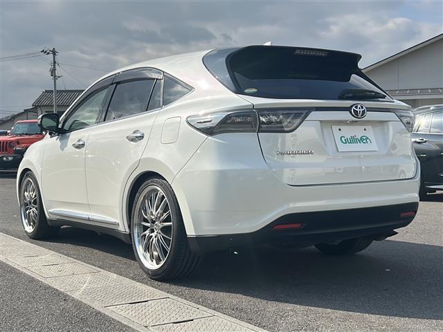 ハリアー 社外ナビ(フルセグTV/CD,DVD/BT)/バックカメラ/電動リアゲート/ドライブレコーダー/パワーシート/社外アルミホイール/ローダウン/オートライト/アイドリングストップ(43枚目)