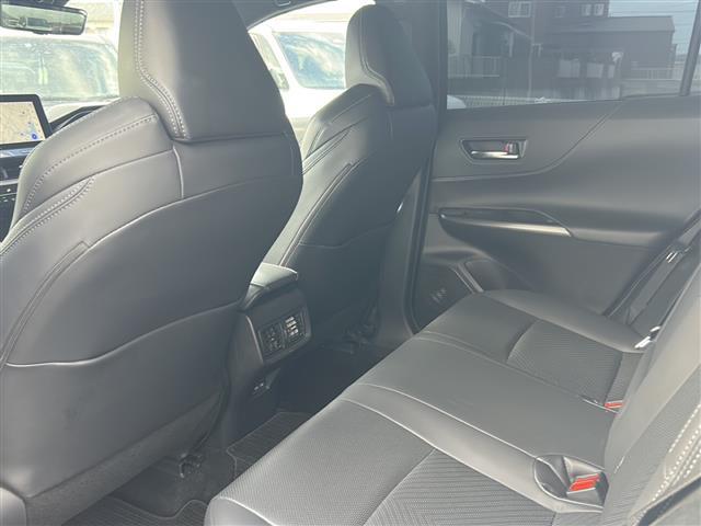 ハリアー Ｚ　レザーパッケージ　Ｔ－Ｃｏｎｎｅｃｔ　ＳＤナビ＋ＪＢＬプレミアムサウンドシステム（フルセグＴＶ／ＢＴ）／ＡＶＭ／ＨＵＤ／ＢＳＭ／デジタルインナーミラー／ステアリングヒーター／モデリスタ／ガラスルーフ／ＥＴＣ２．０（35枚目）