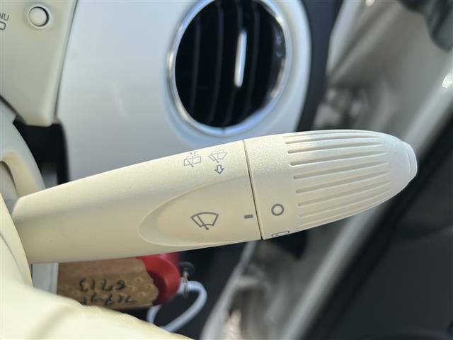 500 ツインエア ラウンジ 純正ナビ(BT)/ガラスルーフ/コーナーセンサー/ハロゲンヘッドライト/ETC/ターボ(18枚目)