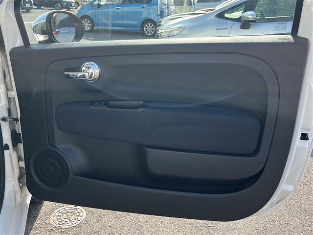 500 ツインエア ラウンジ 純正ナビ(BT)/ガラスルーフ/コーナーセンサー/ハロゲンヘッドライト/ETC/ターボ(33枚目)