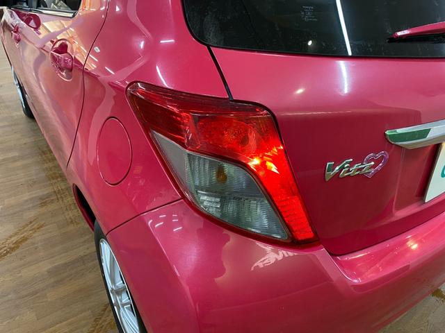 ジュエラ 4WD ワンオーナー 純正メモリナビ NSDD-W61 CD/DVD/ワンセグ ETC ウィンカーミラー ドアバイザー プッシュスタート バックカメラ スマートキー 純正フロアマット スペアキー(32枚目)