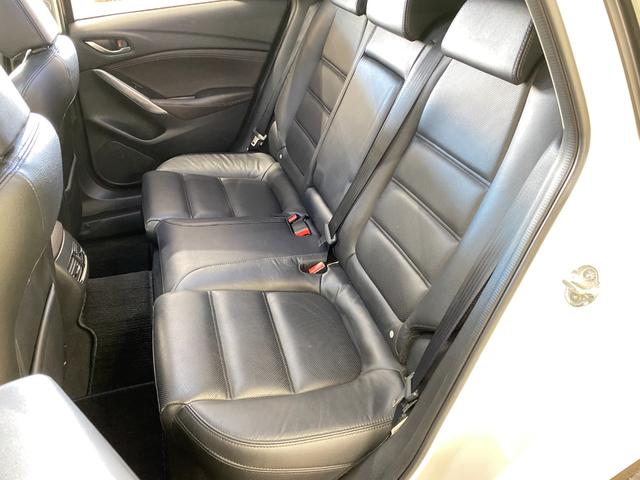 XD Lパッケージ 4WD ワンオーナー 寒冷地仕様 衝突軽減 レーダークルコン レザーシート シートヒーター BSM LEDオートライト 前席パワーシート ヘッドアップディスプレイ ルーフレール コーナーセンサー(34枚目)