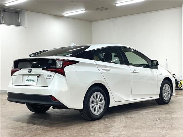 プリウス S 寒冷地仕様ナビBluetoothレーダークルーズ(3枚目)