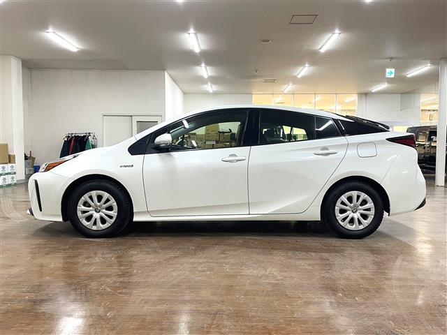 プリウス S 寒冷地仕様ナビBluetoothレーダークルーズ(6枚目)