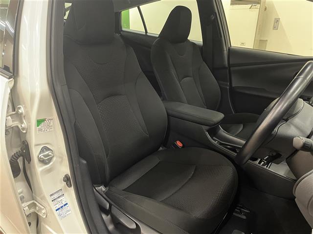 プリウス S 寒冷地仕様ナビBluetoothレーダークルーズ(32枚目)