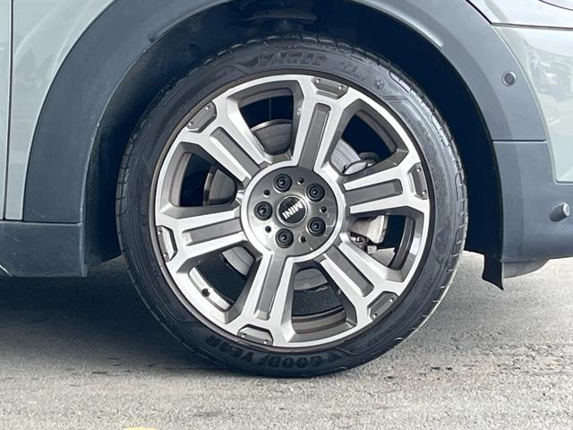 ＭＩＮＩ クーパーＳ　Ｅ　クロスオーバー　オール４（44枚目）