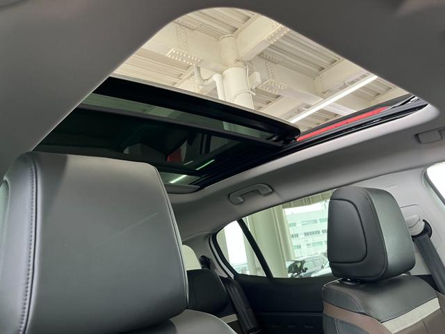 Ｃ５エアクロス シャイン　ナッパレザーパッケージ　ナッパレザーＰＫＧ　純正ディスプレイオーディオナビ　Ｂｌｕｅｔｏｏｔｈ／ＵＳＢ／ＡｐｐｌｅＣａｒＰｌａｙ／ＡｎｄｒｏｉｄＡｕｔｏ　パノラマＳＲ　ハンズフリーパワーバックドア　トラフィックサイン　ＢＳＭ（6枚目）