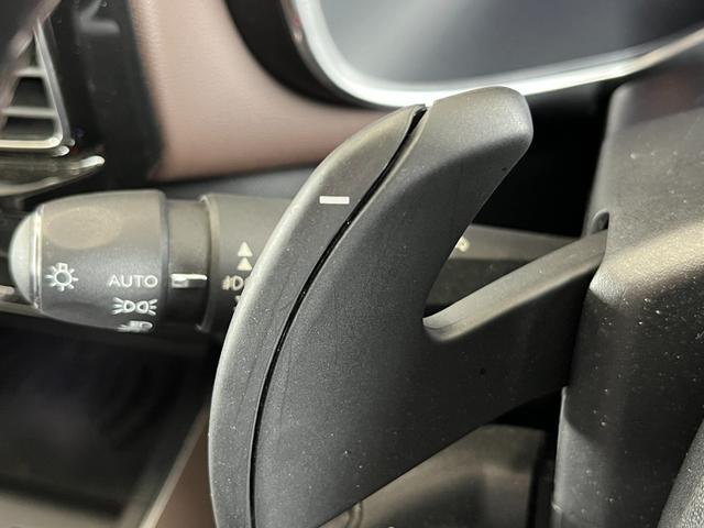 Ｃ５エアクロス シャイン　ナッパレザーパッケージ　ナッパレザーＰＫＧ　純正ディスプレイオーディオナビ　Ｂｌｕｅｔｏｏｔｈ／ＵＳＢ／ＡｐｐｌｅＣａｒＰｌａｙ／ＡｎｄｒｏｉｄＡｕｔｏ　パノラマＳＲ　ハンズフリーパワーバックドア　トラフィックサイン　ＢＳＭ（19枚目）