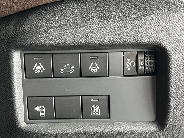 Ｃ５エアクロス シャイン　ナッパレザーパッケージ　ナッパレザーＰＫＧ　純正ディスプレイオーディオナビ　Ｂｌｕｅｔｏｏｔｈ／ＵＳＢ／ＡｐｐｌｅＣａｒＰｌａｙ／ＡｎｄｒｏｉｄＡｕｔｏ　パノラマＳＲ　ハンズフリーパワーバックドア　トラフィックサイン　ＢＳＭ（26枚目）