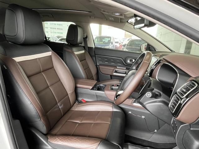 Ｃ５エアクロス シャイン　ナッパレザーパッケージ　ナッパレザーＰＫＧ　純正ディスプレイオーディオナビ　Ｂｌｕｅｔｏｏｔｈ／ＵＳＢ／ＡｐｐｌｅＣａｒＰｌａｙ／ＡｎｄｒｏｉｄＡｕｔｏ　パノラマＳＲ　ハンズフリーパワーバックドア　トラフィックサイン　ＢＳＭ（28枚目）