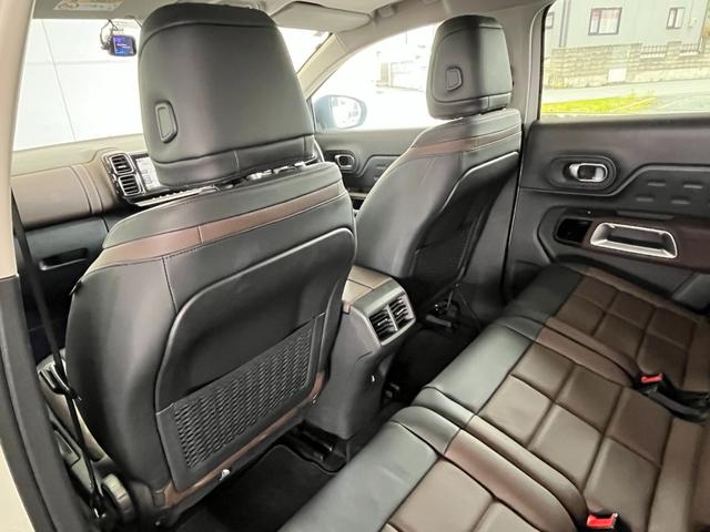 Ｃ５エアクロス シャイン　ナッパレザーパッケージ　ナッパレザーＰＫＧ　純正ディスプレイオーディオナビ　Ｂｌｕｅｔｏｏｔｈ／ＵＳＢ／ＡｐｐｌｅＣａｒＰｌａｙ／ＡｎｄｒｏｉｄＡｕｔｏ　パノラマＳＲ　ハンズフリーパワーバックドア　トラフィックサイン　ＢＳＭ（33枚目）