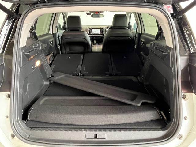 Ｃ５エアクロス シャイン　ナッパレザーパッケージ　ナッパレザーＰＫＧ　純正ディスプレイオーディオナビ　Ｂｌｕｅｔｏｏｔｈ／ＵＳＢ／ＡｐｐｌｅＣａｒＰｌａｙ／ＡｎｄｒｏｉｄＡｕｔｏ　パノラマＳＲ　ハンズフリーパワーバックドア　トラフィックサイン　ＢＳＭ（40枚目）