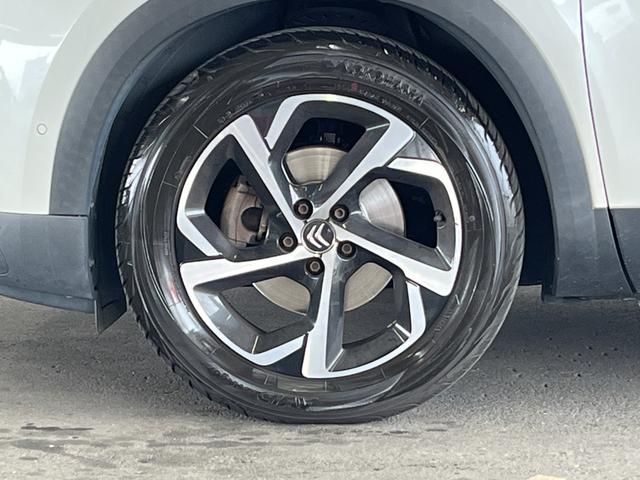 Ｃ５エアクロス シャイン　ナッパレザーパッケージ　ナッパレザーＰＫＧ　純正ディスプレイオーディオナビ　Ｂｌｕｅｔｏｏｔｈ／ＵＳＢ／ＡｐｐｌｅＣａｒＰｌａｙ／ＡｎｄｒｏｉｄＡｕｔｏ　パノラマＳＲ　ハンズフリーパワーバックドア　トラフィックサイン　ＢＳＭ（51枚目）