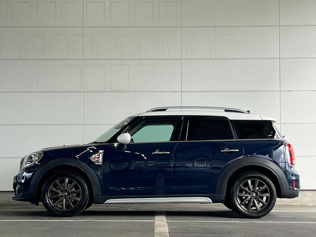 ＭＩＮＩ ワン　クロスオーバー　純正ナビ　Ｂｌｕｅｔｏｏｔｈ　ドライブレコーダー　衝突被害軽減システム　クルーズコントロール　バックカメラ　ベージュレザーシート　パワーバックドア　ＬＥＤヘッドライト　スマートキー　ＥＴＣ　禁煙車（35枚目）