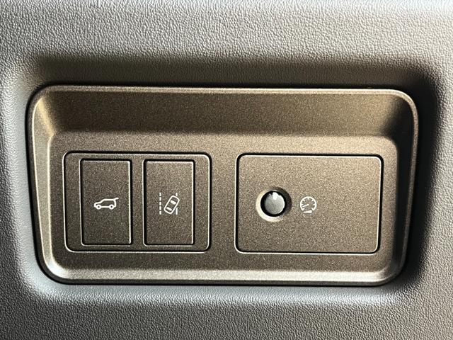 レンジローバーイヴォーク ＳＥ　純正ナビ　３６０°カメラ　フルセグＴＶ　電動リアゲート　ハーフレザーシート　ＭＥＲＩＤＩＡＮオーディオ　クルーズコントロール　パドルシフト（23枚目）