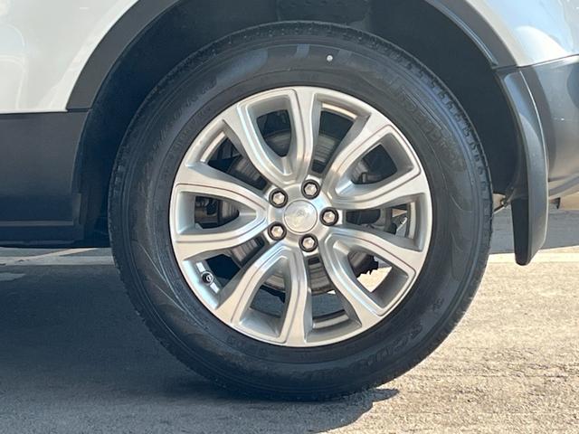 レンジローバーイヴォーク ＳＥ　純正ナビ　３６０°カメラ　フルセグＴＶ　電動リアゲート　ハーフレザーシート　ＭＥＲＩＤＩＡＮオーディオ　クルーズコントロール　パドルシフト（46枚目）