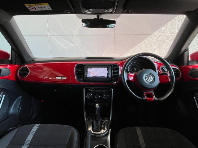 ザ・ビートル デザイン 純正SDナビ フルセグTV オートライト Bluetooth/USB 純正フロアマット HIDヘッドライト 電動格納ミラー 横滑り防止装置 ブラインドスポットモニター クルーズコントロール ESC(5枚目)