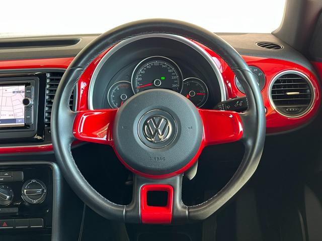 ザ・ビートル デザイン 純正SDナビ フルセグTV オートライト Bluetooth/USB 純正フロアマット HIDヘッドライト 電動格納ミラー 横滑り防止装置 ブラインドスポットモニター クルーズコントロール ESC(15枚目)