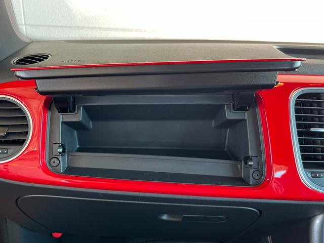 ザ・ビートル デザイン 純正SDナビ フルセグTV オートライト Bluetooth/USB 純正フロアマット HIDヘッドライト 電動格納ミラー 横滑り防止装置 ブラインドスポットモニター クルーズコントロール ESC(23枚目)