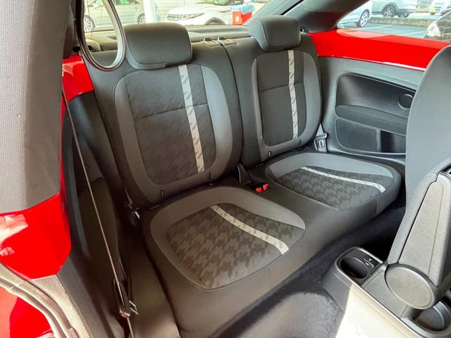 ザ・ビートル デザイン 純正SDナビ フルセグTV オートライト Bluetooth/USB 純正フロアマット HIDヘッドライト 電動格納ミラー 横滑り防止装置 ブラインドスポットモニター クルーズコントロール ESC(26枚目)