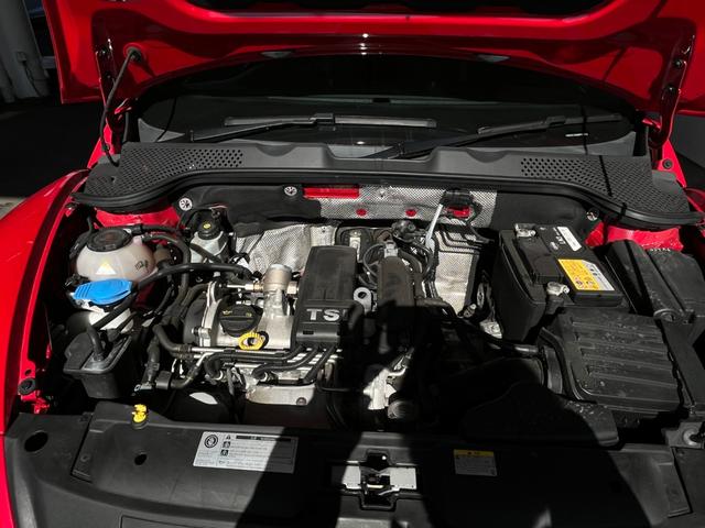 ザ・ビートル デザイン 純正SDナビ フルセグTV オートライト Bluetooth/USB 純正フロアマット HIDヘッドライト 電動格納ミラー 横滑り防止装置 ブラインドスポットモニター クルーズコントロール ESC(43枚目)