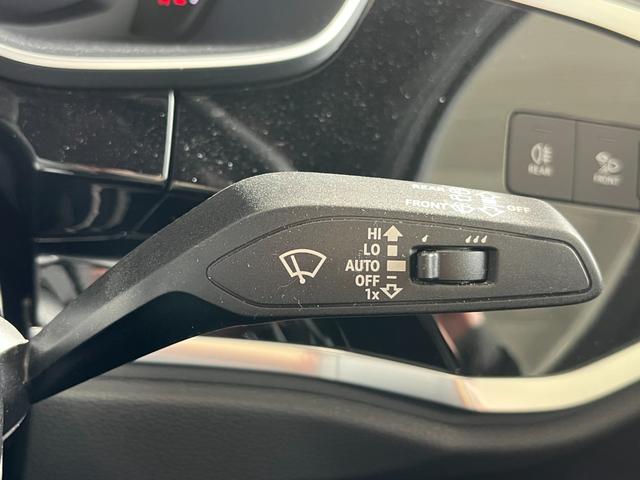 Q3スポーツバック 35TDIクワトロ Sライン 純正HDDナビ 360°カメラ ETC2.0 Bluetooth/USB 運転席/助手席パワーシート 運転席/助手席シートヒーター ハーフレザーシート 電動リアゲート オートライト コーナーセンサー(21枚目)