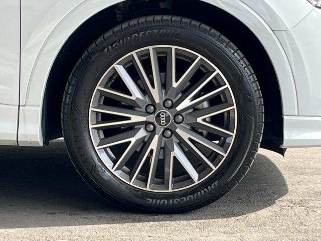 Q3スポーツバック 35TDIクワトロ Sライン 純正HDDナビ 360°カメラ ETC2.0 Bluetooth/USB 運転席/助手席パワーシート 運転席/助手席シートヒーター ハーフレザーシート 電動リアゲート オートライト コーナーセンサー(51枚目)