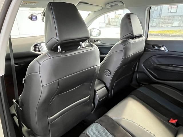 308 テックパックエディション ブルーHDi ・純正ナビ・レーンキープアシスト・アイドリングストップ・ETC・オートライト・アダプティブクルーズコントロール・ブラインドスポットモニター・コーナーセンサー・バックカメラ(29枚目)