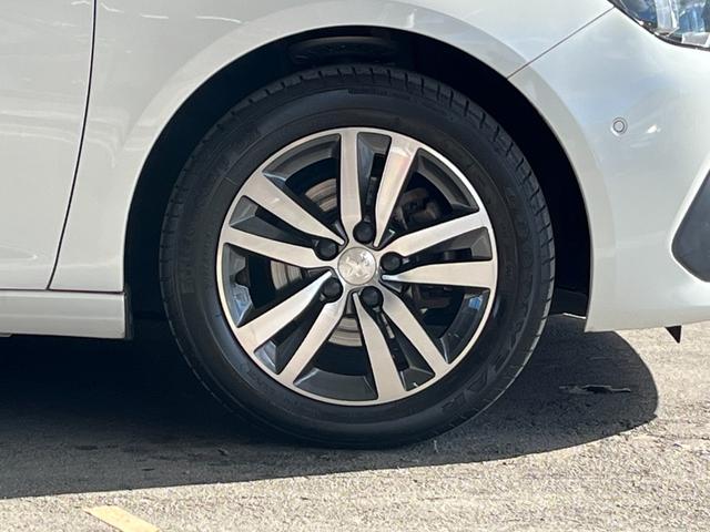 308 テックパックエディション ブルーHDi ・純正ナビ・レーンキープアシスト・アイドリングストップ・ETC・オートライト・アダプティブクルーズコントロール・ブラインドスポットモニター・コーナーセンサー・バックカメラ(46枚目)