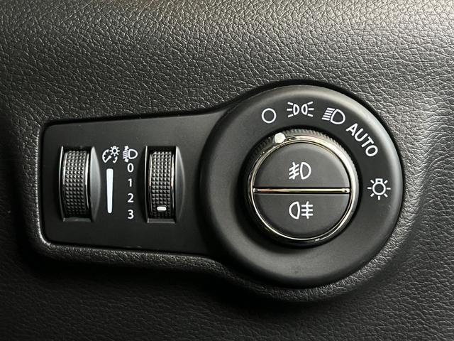 ジープ・コンパス ロンジチュード 4×4 純正HDDナビ フルセグTV ETC2.0 Bluetooth/AppleCarplay/USB ハーフレザーシート ルーフレール 純正フロアマット オートライト コーナーセンサー 衝突軽減ブレーキ(22枚目)