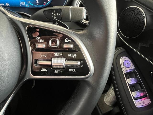 ＧＬＣ ＧＬＣ２２０ｄ　４マチック　ナイトエディション　純正メモリナビ　フルセグＴＶ　ＥＴＣ２．０　Ｂｌｕｅｔｏｏｔｈ／ＵＳＢ　運転席／助手席パワーシート　全席シートヒーター　レザーシート　パノラミックスライディングルーフ　電動リアゲート　コーナーセンサー（19枚目）
