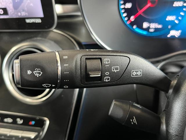 ＧＬＣ ＧＬＣ２２０ｄ　４マチック　ナイトエディション　純正メモリナビ　フルセグＴＶ　ＥＴＣ２．０　Ｂｌｕｅｔｏｏｔｈ／ＵＳＢ　運転席／助手席パワーシート　全席シートヒーター　レザーシート　パノラミックスライディングルーフ　電動リアゲート　コーナーセンサー（20枚目）