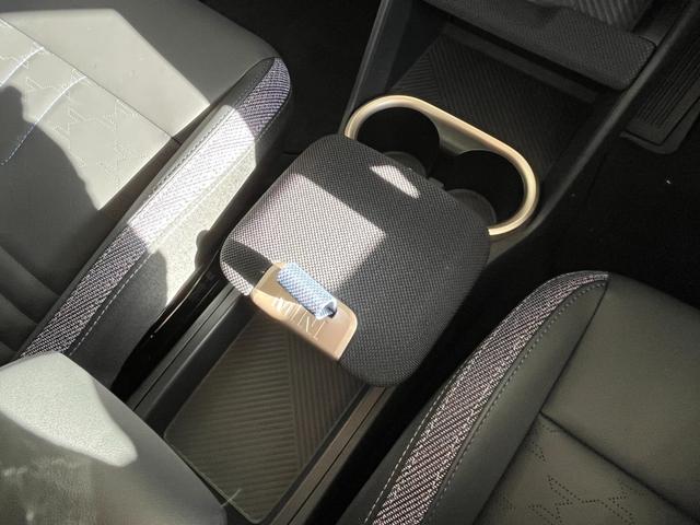 MINI SE オール4 純正ナビ アダプティブクルーズコントロール オートライト オートハイビーム パワーシート パワーバックドア フットオープナ シートヒーター シートマッサージ機能 ハーフレザー(15枚目)