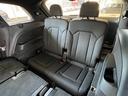 レザーシート:高級感のある本革のシートです。自然由来の素材なので体に馴染みやすく、クリーニングが容易にできるのもレザーシートの良さです♪