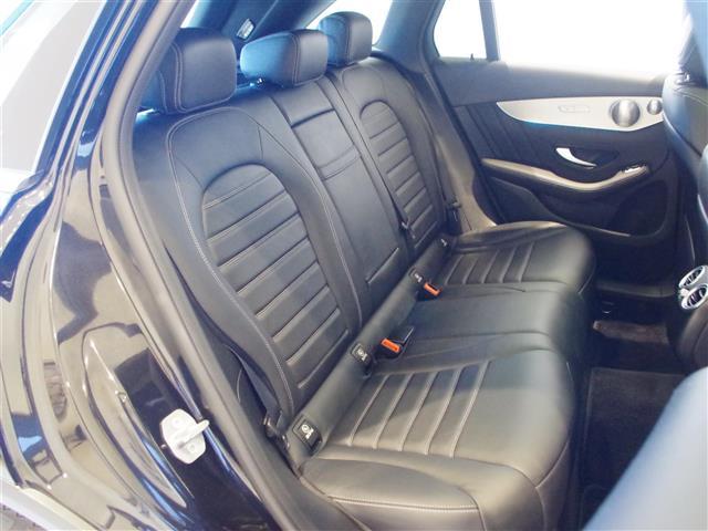 ＧＬＣ ＧＬＣ２２０ｄ　４マチックスポーツ　サンルーフ　レザーシート　Ｂｕｒｍｅｓｔｅｒサウンドシステム　純正ＨＤＤナビゲーション　ヘッドアップディスプレイ　レーダーセーフティパッケージ　３６０°カメラシステム（9枚目）