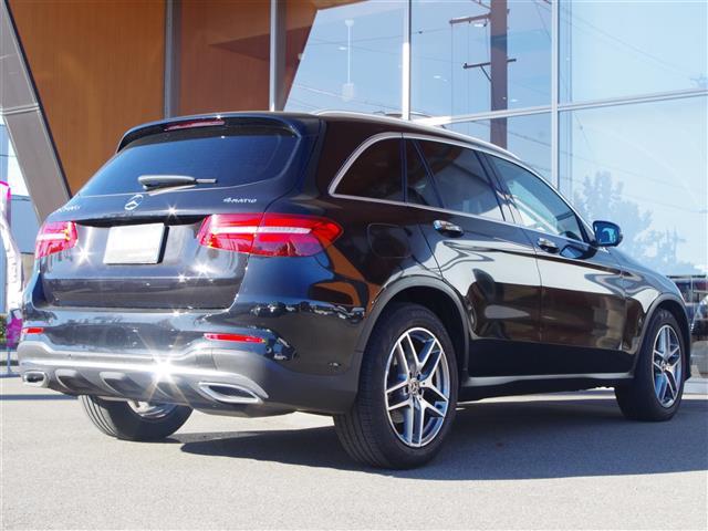 ＧＬＣ ＧＬＣ２２０ｄ　４マチックスポーツ　サンルーフ　レザーシート　Ｂｕｒｍｅｓｔｅｒサウンドシステム　純正ＨＤＤナビゲーション　ヘッドアップディスプレイ　レーダーセーフティパッケージ　３６０°カメラシステム（18枚目）
