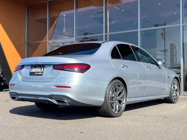Ｅクラス Ｅ３５０ｅ　スポーツ　Ｂｕｒｍｅｓｔｅｒサウンドシステム　ヘッドアップディスプレイ　ＡＭＧライン　エクスクルーシブパッケージ　全席シートヒーター　本革シート　エアバランスパッケージ（19枚目）