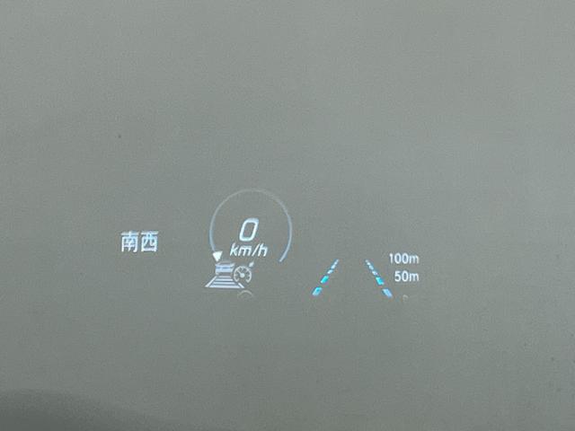 Ｅクラス Ｅ３５０ｅ　スポーツ　Ｂｕｒｍｅｓｔｅｒサウンドシステム　ヘッドアップディスプレイ　ＡＭＧライン　エクスクルーシブパッケージ　全席シートヒーター　本革シート　エアバランスパッケージ（32枚目）