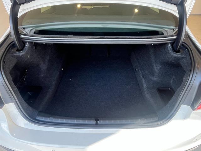 5シリーズ 523d xDrive Mスピリット ドライビングアシストプラス パーキングアシストプラス BMWヘッドアップディスプレイ LEDヘッドライト 電動フロントシート運転席メモリー機能付 純正ナビ TV DVD再生(15枚目)