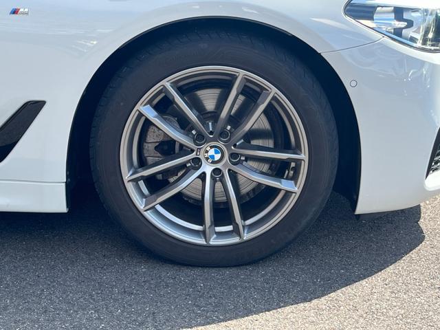 5シリーズ 523d xDrive Mスピリット ドライビングアシストプラス パーキングアシストプラス BMWヘッドアップディスプレイ LEDヘッドライト 電動フロントシート運転席メモリー機能付 純正ナビ TV DVD再生(32枚目)