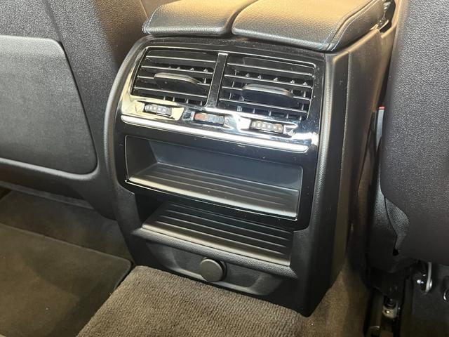 5シリーズ 523d xDrive Mスピリット ドライビングアシストプラス パーキングアシストプラス BMWヘッドアップディスプレイ LEDヘッドライト 電動フロントシート運転席メモリー機能付 純正ナビ TV DVD再生(35枚目)