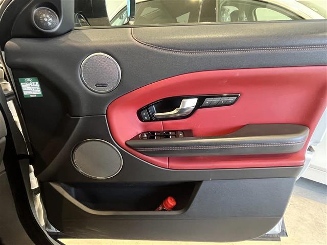 レンジローバーイヴォーク HSEダイナミック ブラックデザインパック パノラミックグラスルーフ MERIDIA ACC 360°パークアシスト レーンデパーチャーワーニング パワーシート LED シートヒーター パワーテールゲート(34枚目)