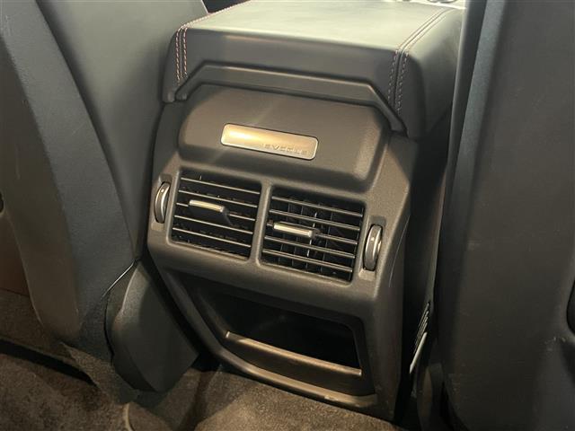 レンジローバーイヴォーク HSEダイナミック ブラックデザインパック パノラミックグラスルーフ MERIDIA ACC 360°パークアシスト レーンデパーチャーワーニング パワーシート LED シートヒーター パワーテールゲート(41枚目)