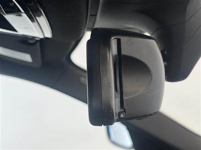 5シリーズ 523dツーリング Mスポーツ ハイラインパッケージ レザーシート イノベーションパッケージ ディスプレイキー 純正ナビ TV Bluetooth 全方位カメラ アンビエントライト アダプティブLEDヘッドライト(30枚目)