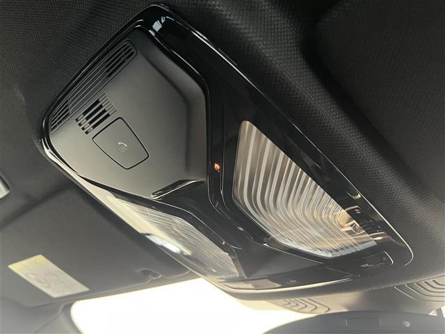 5シリーズ 523dツーリング Mスポーツ ハイラインパッケージ レザーシート イノベーションパッケージ ディスプレイキー 純正ナビ TV Bluetooth 全方位カメラ アンビエントライト アダプティブLEDヘッドライト(32枚目)