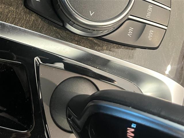 5シリーズ 523dツーリング Mスポーツ ハイラインパッケージ レザーシート イノベーションパッケージ ディスプレイキー 純正ナビ TV Bluetooth 全方位カメラ アンビエントライト アダプティブLEDヘッドライト(37枚目)