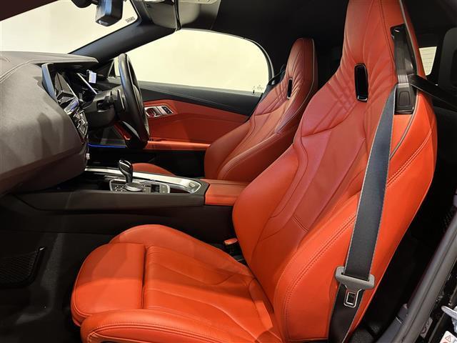 Z4 sDrive20i Mスポーツ ドライビングアシスト レーンディパーチャーウォーニング レーンチェンジウォーニング クロストラフィックウォーニング リヤビューカメラ予想進路表示機能付(11枚目)