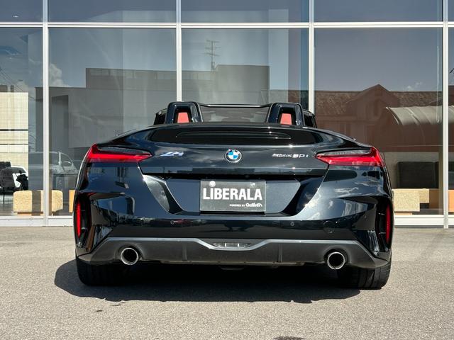 Z4 sDrive20i Mスポーツ ドライビングアシスト レーンディパーチャーウォーニング レーンチェンジウォーニング クロストラフィックウォーニング リヤビューカメラ予想進路表示機能付(21枚目)